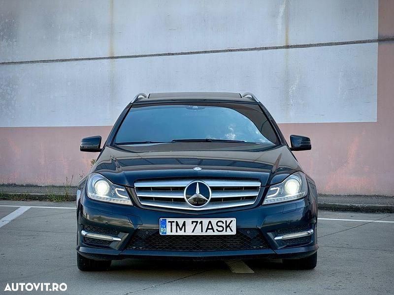 Culoarenegru Utilizat 2011 Mercedes C250 Avantgarde Break | 7.950 EUR (Preț OK) - Imagine 1/4