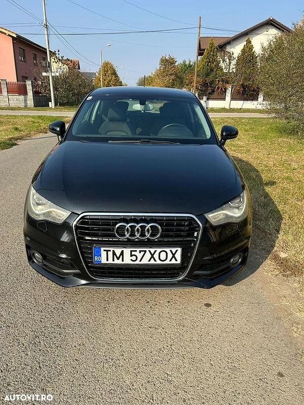 Culoarenegru Utilizat 2011 Audi A1 S-Line Hatchback | 5.900 EUR (Preț OK) - Imagine 1/4