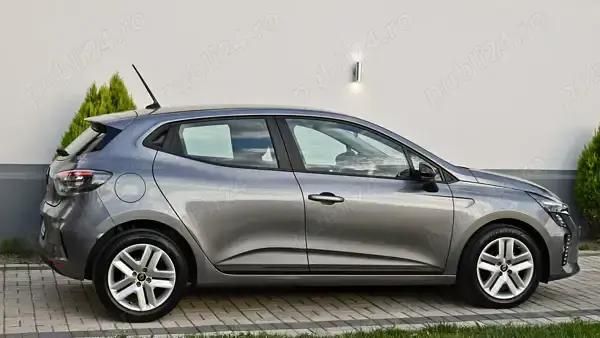 Second-hand Renault Clio V Evolution 85 CP (62 kW) 2025 Gri Hatchback