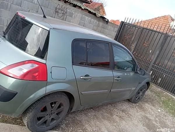 Second-hand 2003 Renault Mégane II Berlinǎ | 900 EUR (Preț bun) - Imagine 1/3