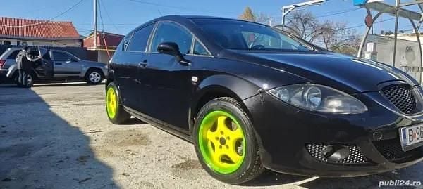 Negru Second-hand 2007 Seat Leon Hatchback | 3.000 EUR (Preț OK) - Imagine 1/4