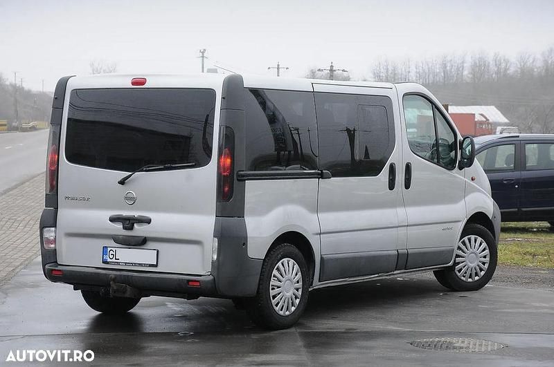 Second-hand Opel Vivaro 100 CP (73 kW) 2004 Culoaregri Monovolum