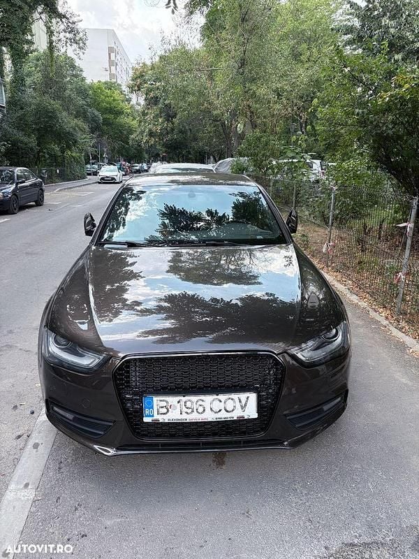Culoaremaro Utilizat 2013 Audi A4 Exclusive Berlinǎ | 8.600 EUR (Preț bun) - Imagine 1/4