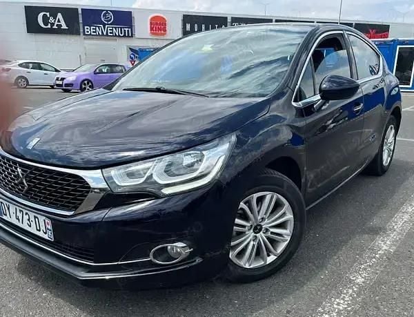 Albastru Utilizat 2015 DS Automobiles DS4 Hatchback | 6.790 EUR - Imagine 1/4