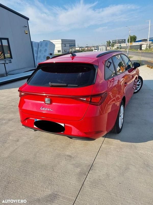 Culoarerosu Utilizat 2021 Seat Leon FR Break | 11.750 EUR (Super Preț) - Imagine 1/4