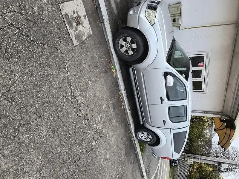 Second-hand Nissan Navara 171 CP (125 kW) 2007 Pickup