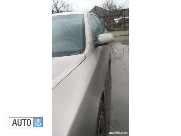 Second-hand Skoda Octavia 105 CP (77 kW) 2008 Bej Berlinǎ