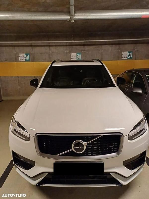Second-hand Volvo XC90 R-Design 320 CP (235 kW) 2020 Culoarealb SUV