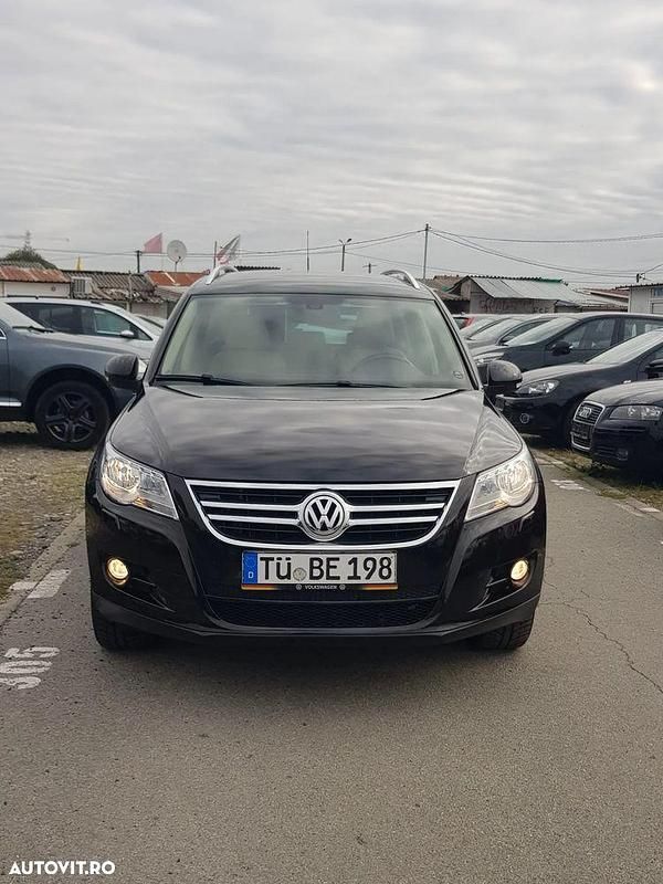 Culoarenegru Utilizat 2010 VW Tiguan SUV | 5.950 EUR (Super Preț) - Imagine 1/4
