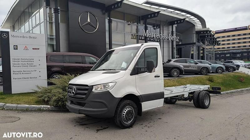 Alb Nouă 2024 Mercedes Sprinter Van | 50.612 EUR - Imagine 1/4