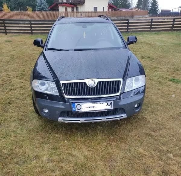 Utilizat 2009 Skoda Octavia Break | 5.970 EUR (Puțin scump) - Imagine 1/4