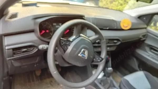 Utilizat 2021 Dacia Sandero Hatchback | 6.500 EUR - Imagine 1/4