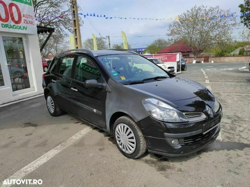 Second-hand Renault Clio GrandTour 86 CP (63 kW) 2010 Argint Break
