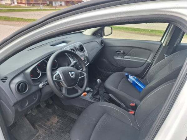 Utilizat 2019 Dacia Logan Berlinǎ | 8.500 EUR (Preț OK) - Imagine 1/4