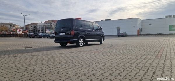 Second-hand VW T5 Highline 180 CP (132 kW) 2013 Negru Van