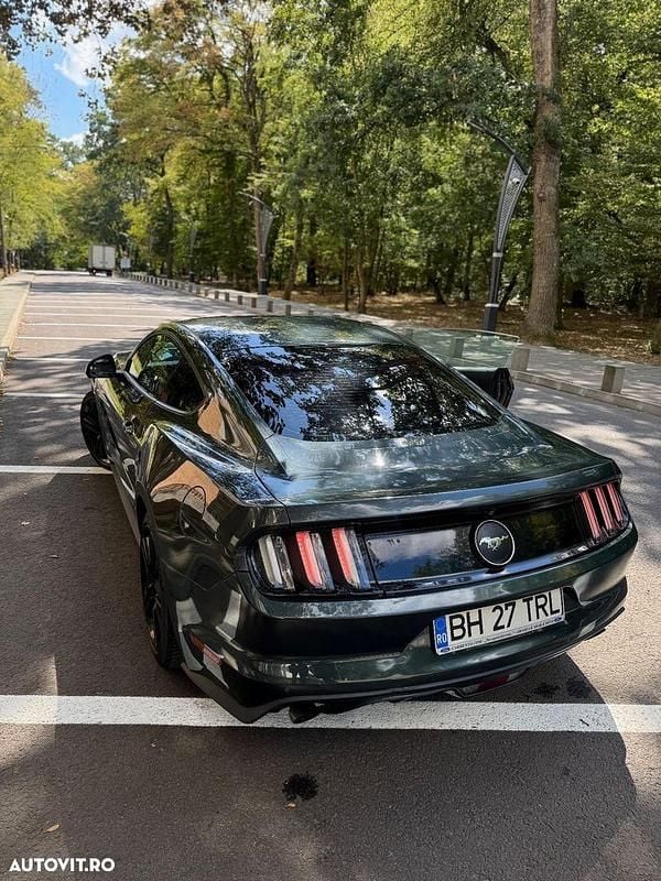Culoareverde Utilizat 2018 Ford Mustang Coupe | 27.900 EUR (Scump) - Imagine 1/4