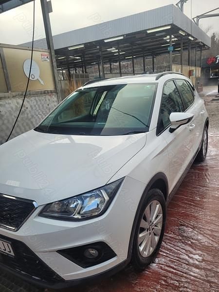 Alb Utilizat 2018 Seat Arona SUV | 10.000 EUR (Preț OK) - Imagine 1/4