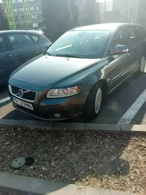 Gri Utilizat 2011 Volvo V50 Break | 4.600 EUR - Imagine 1/4