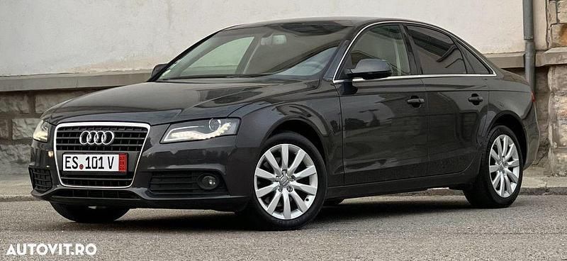 Maro Utilizat 2010 Audi A4 S-Line Berlinǎ | 8.990 EUR (Preț OK) - Imagine 1/4