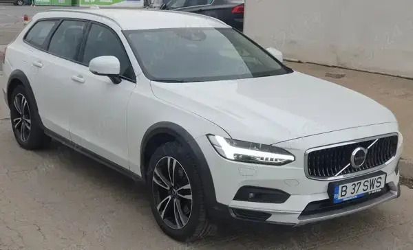 Utilizat 2021 Volvo V90 Break | 34.900 EUR - Imagine 1/4