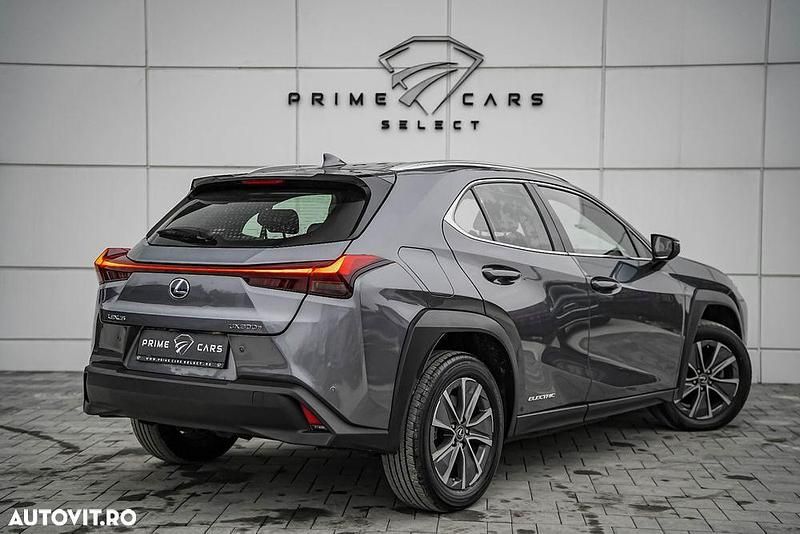 Second-hand Lexus UX Business Edition 150 kW (204 CP) 2021 Culoaregri SUV