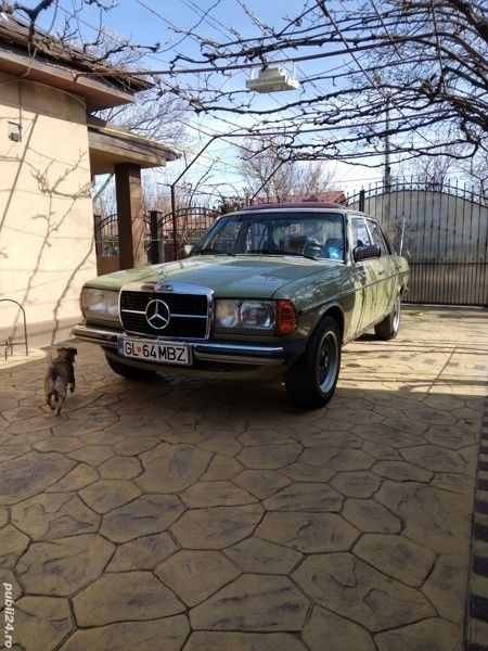 Utilizat 1974 Mercedes W115 Berlinǎ | 19.000 EUR - Imagine 1/4