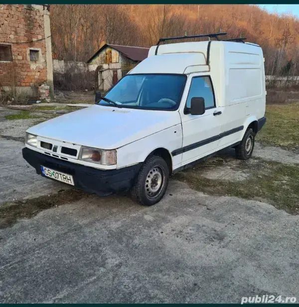 Utilizat 2000 Fiat Fiorino Monovolum | 1.100 EUR - Imagine 1/4