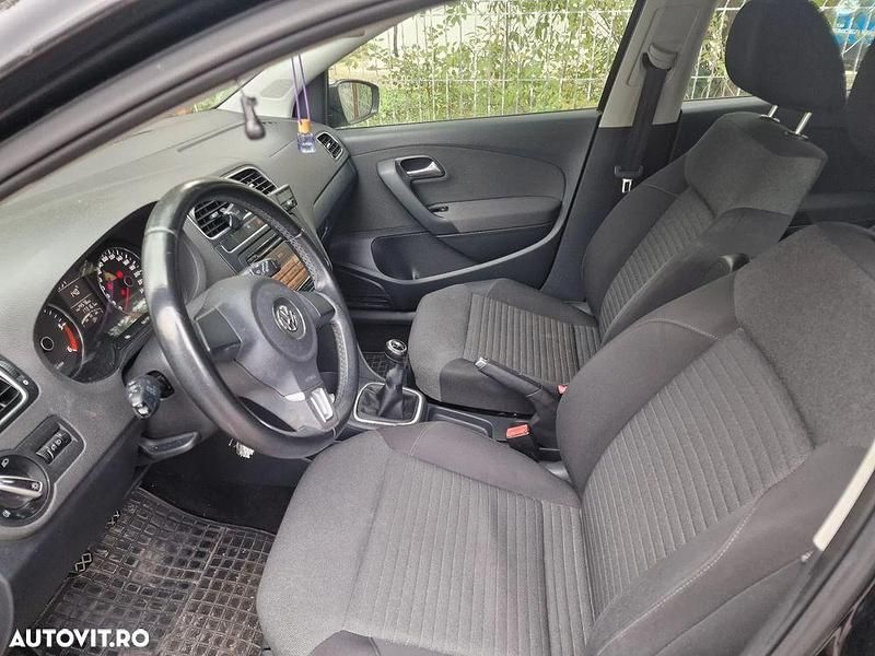 Second-hand VW Polo 75 CP (55 kW) 2012 Culoarenegru Hatchback