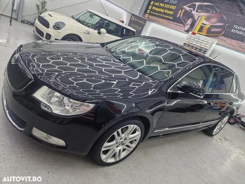 Culoarenegru Utilizat 2009 Skoda Superb Ambition Berlinǎ | 6.200 EUR (Preț OK) - Imagine 1/4