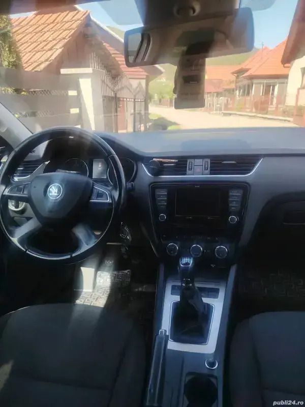 Utilizat 2015 Skoda Octavia Berlinǎ | 9.500 EUR (Preț OK) - Imagine 1/4