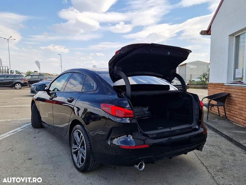 Second-hand BMW 218 Comfort Edition 150 CP (110 kW) 2023 Culoarenegru Berlinǎ