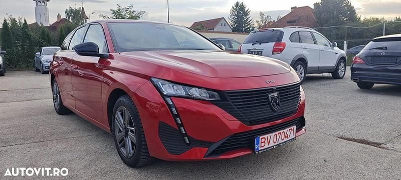 Culoarealb Utilizat 2022 Peugeot 308 Allure Break | 13.431 EUR (Scump) - Imagine 1/4