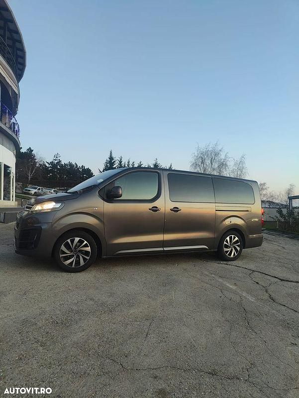 Culoaregri Utilizat 2017 Citroën Spacetourer Monovolum | 19.990 EUR - Imagine 1/4