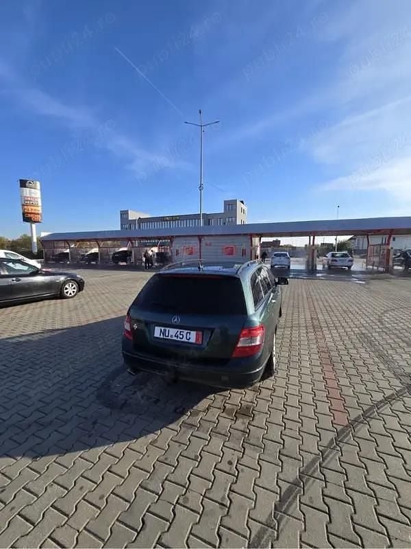 Second-hand Mercedes C220 170 CP (125 kW) 2007 Verde Break