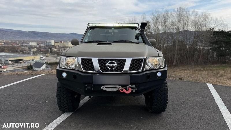 Second-hand Nissan Patrol 160 CP (117 kW) 2005 Culoareverde SUV