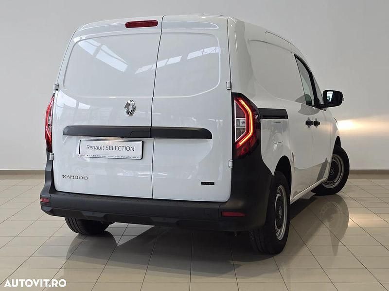 Second-hand Renault Kangoo 89 kW (122 CP) 2023 Alb Monovolum