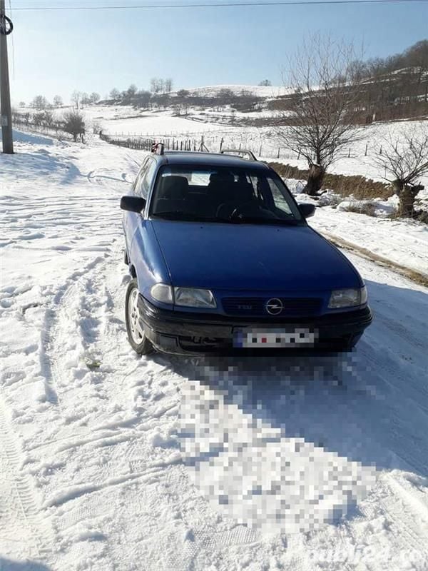 Albastru Utilizat 1997 Opel Astra Break | 800 EUR - Imagine 1/4