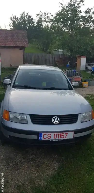 Utilizat 1998 VW Passat Berlinǎ | 1.200 EUR - Imagine 1/4