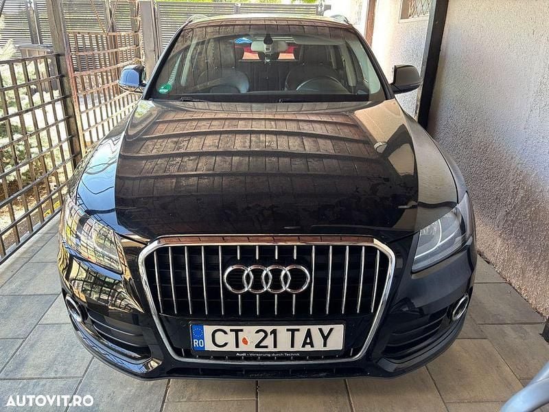 Culoarenegru Utilizat 2015 Audi Q5 SUV | 15.499 EUR (Super Preț) - Imagine 1/4