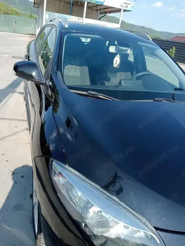 Utilizat 2012 Renault Mégane III Hatchback | 4.600 EUR (Preț OK) - Imagine 1/4