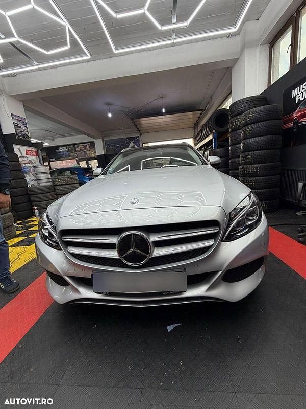 Culoaregri Utilizat 2015 Mercedes C200 Break | 10.500 EUR (Preț OK) - Imagine 1/4