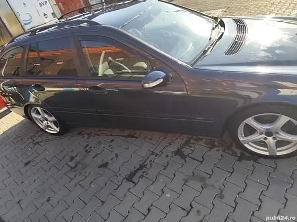 Utilizat 2004 Mercedes C230 Break | 1.500 EUR - Imagine 1/4