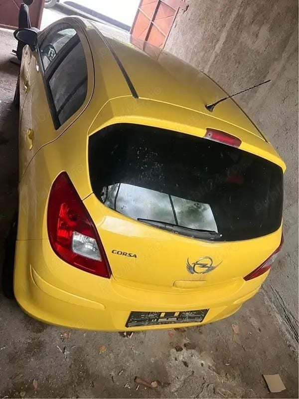 Second-hand Opel Corsa 75 CP (55 kW) 2010 Hatchback