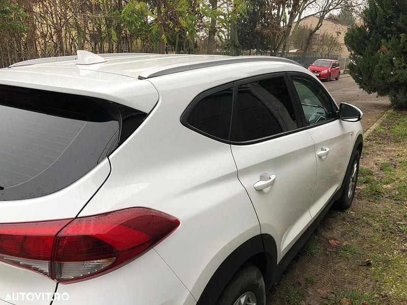 Second-hand Hyundai Tucson 132 CP (97 kW) 2018 Culoarealb SUV