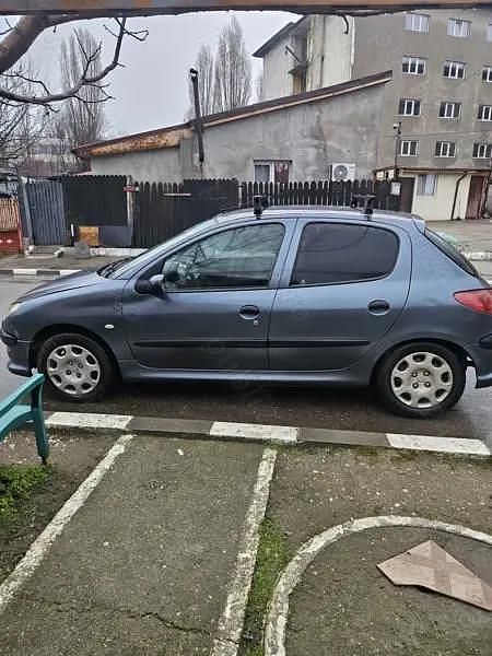 Second-hand Peugeot 206 75 CP (55 kW) 2008 Berlinǎ