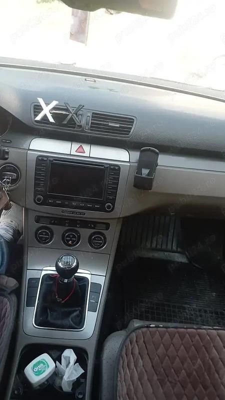 Utilizat 2006 VW Passat Berlinǎ | 2.350 EUR (Preț bun) - Imagine 1/4