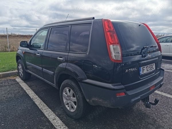 Negru Utilizat 2003 Nissan X-Trail SUV | 2.100 EUR - Imagine 1/4