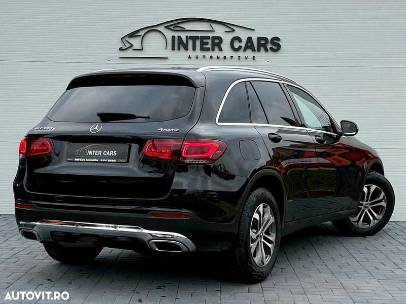 Second-hand Mercedes GLC220 194 CP (142 kW) 2019 Culoarenegru SUV