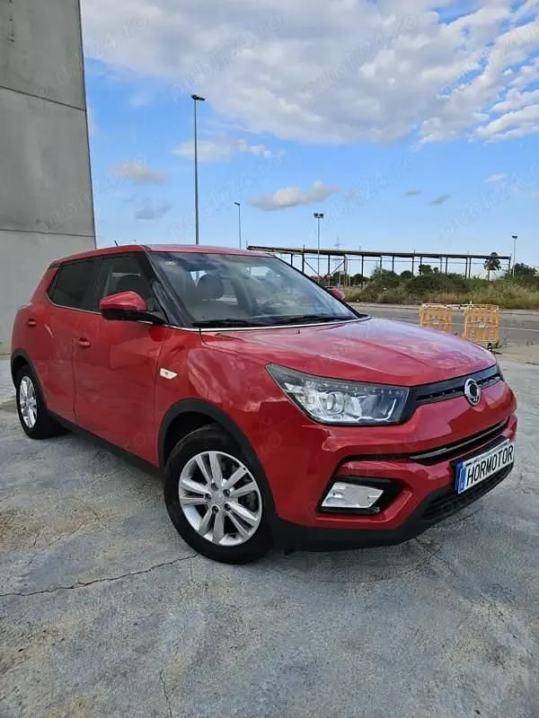 Utilizat 2018 Ssangyong Tivoli SUV | 9.400 EUR - Imagine 1/4