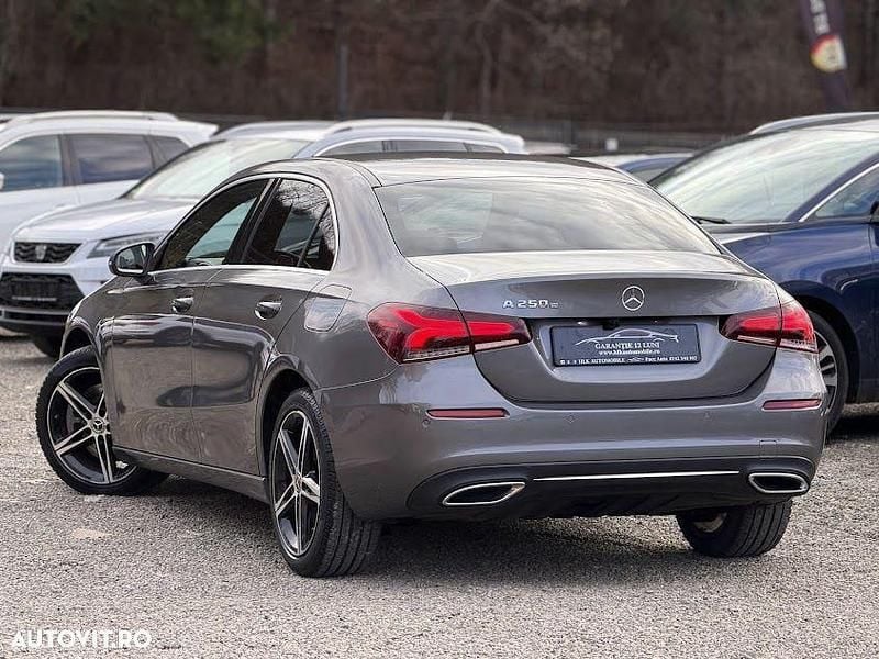 Second-hand Mercedes A250 Advanced 218 CP (160 kW) 2020 Culoaregri Berlinǎ
